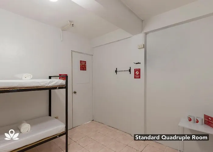 Zen 10th Ave Cubao Hotel 3*